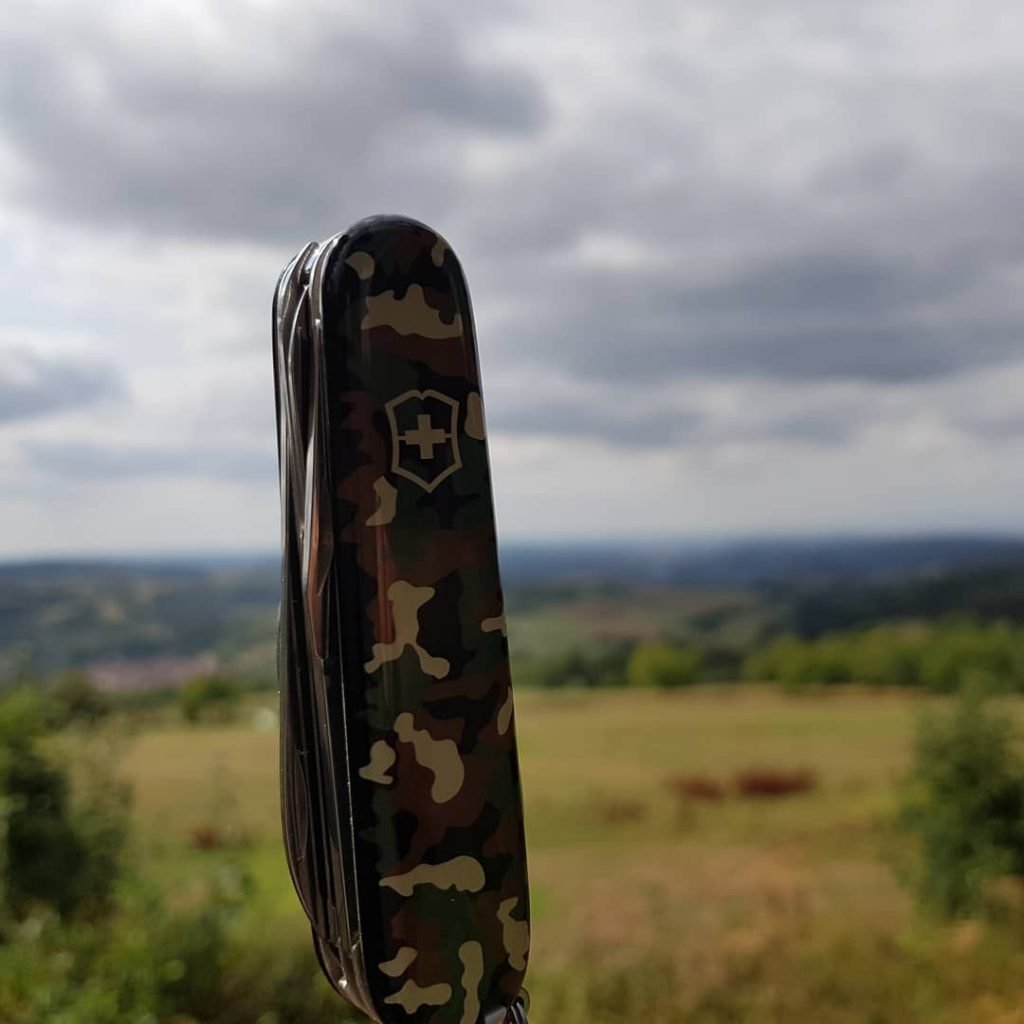 comprar victorinox huntsman 1.3773